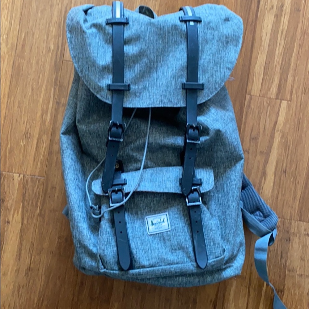 Herschel back pack
